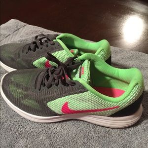Nike shoes